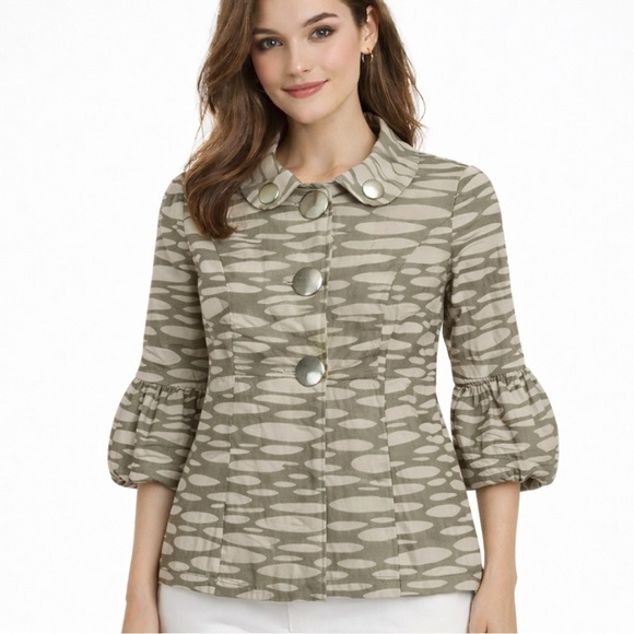 mac & jac Jackets & Blazers - Mac & Jac women’s Jacket Retro Style Olive Beige Big Buttons pockets Crepe